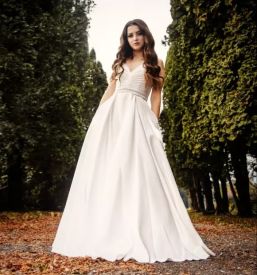 Nakup in izposoja porocnih oblek