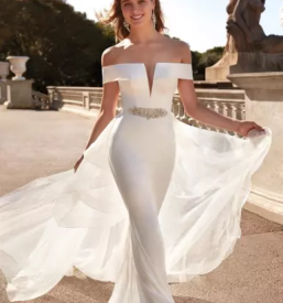 Nakup in izposoja porocnih oblek