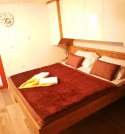 Nocitve v apartmajih in sobah krvavec
