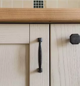 Notranja oprema in pohistvo slovenija