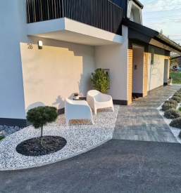 Novogradnja dvorisc kranj slovenija