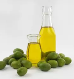 Domače olivno olje Primorska