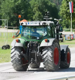 Pluzenje parkirisc ljubljana okolica