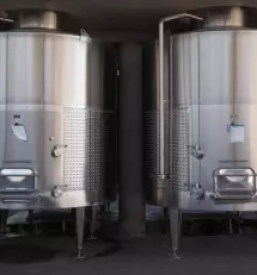 Pomoc pri nakupu vinogradniske opreme slovenija