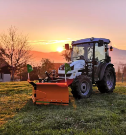 Pooblasceni zastopnik za traktor lamborghini slovenija