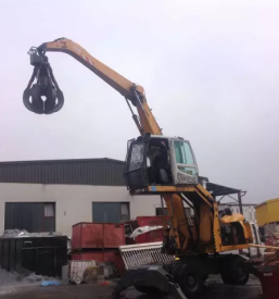 Servis gradbene mehanizacije na terenu za stroje znamke Bobcat, Hitachi, Gehl, New Holland, Bomag, Yanmar, Atlas, Kobelco, JCB, Amman, Case, Terex, Dylapac Slovenija