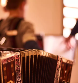 Poucevanje glasbe in instrumentov koroska