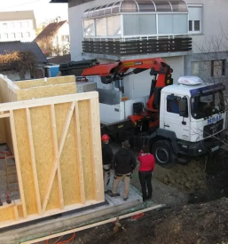 Prevozi z avtodvigali po sloveniji