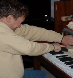 Uglaševanje in servis klavirjev Slovenija