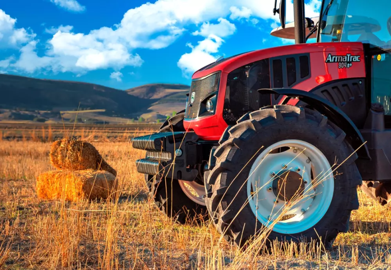 Zakaj se odločiti za nas, če je prodaja kmetijske mehanizacije Slovenija storitev, ki jo iščete?