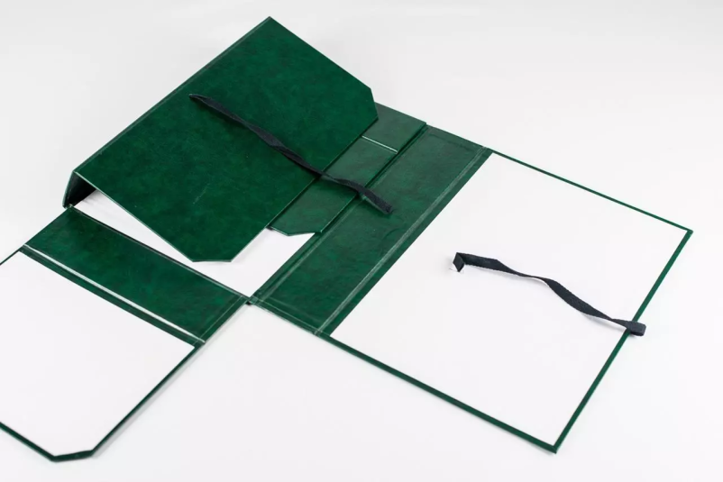 Ugodna prodaja kvalitetnih map Slovenija