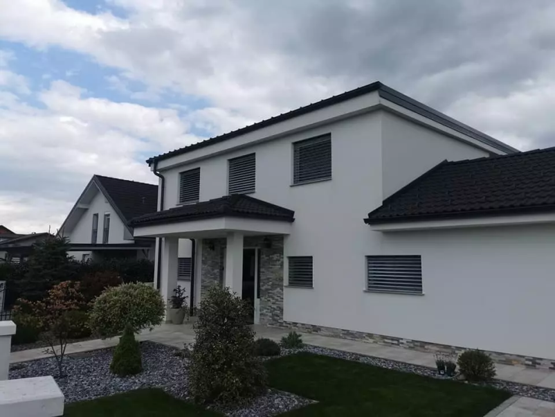 Prodaja, montaža in servis stavbnega pohištva Slovenija