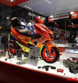 Poceni nadomestni deli za motor Slovenija