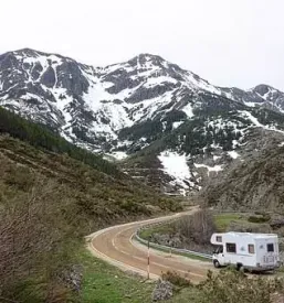 Prodaja pocitniskih prikolic in avtodomov slovenija