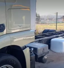 Prodaja tovornih vozil mercedes benz logatec