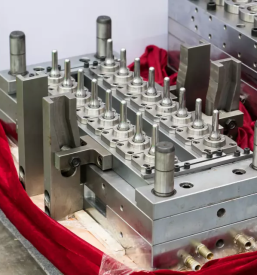 Plastic injection moulding tools