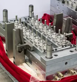 Plastic injection moulding tools