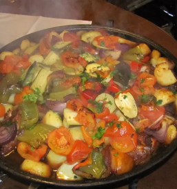 Prostor za zakljucene družbe slovenske konjice