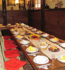 Turistična kmetija in vinotoč 