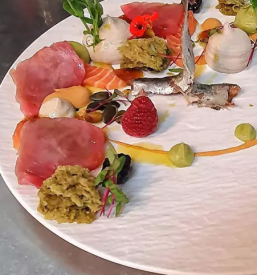 Restaurant with a la carte food at bled