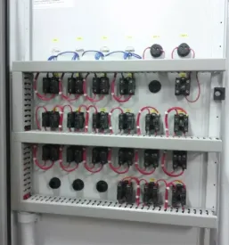 Servis elektro omaric za industrijo v sloveniji