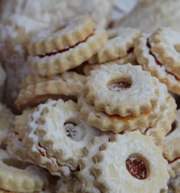 Sir in pekovski izdelki Primorska