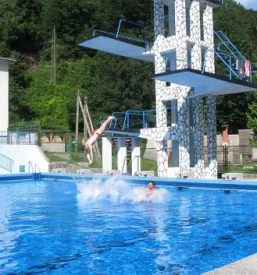 Sportna dvorana podmezakla