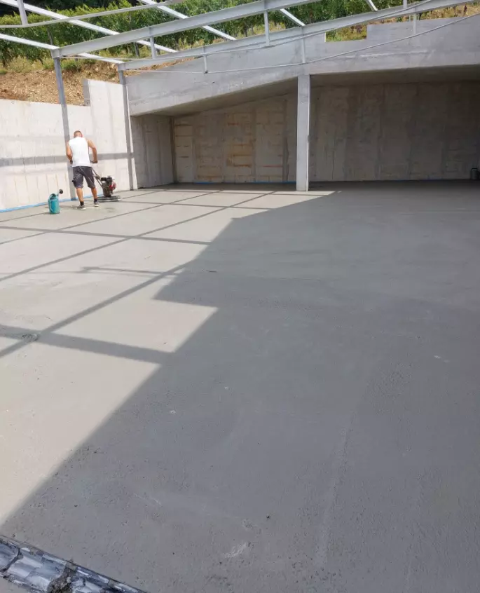 Strojni tlaki-estrihi Goriška