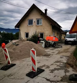 Kvalitetni strojni tlaki in estrihi Dragatuš, Dolenjska