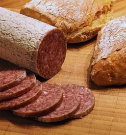 Suhomesnati izdelki lucija