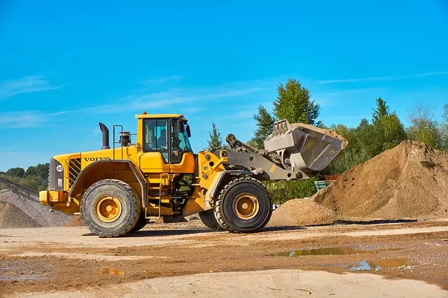 Ugodna težka mehanizacija za gradnjo