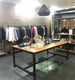 Trgovina z oblacili in sivanje modnih oblacil murska sobota