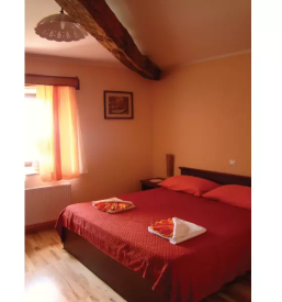 Turisticna kmetija s prenocisci kozina