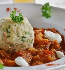 Turistična kmetija z nastanitvijo 