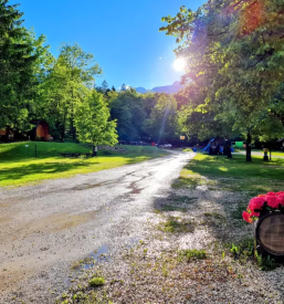 Ugoden camp bovec soca