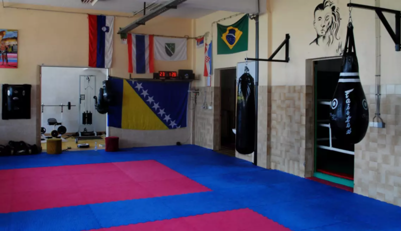 Osebni trener borilnih veščin