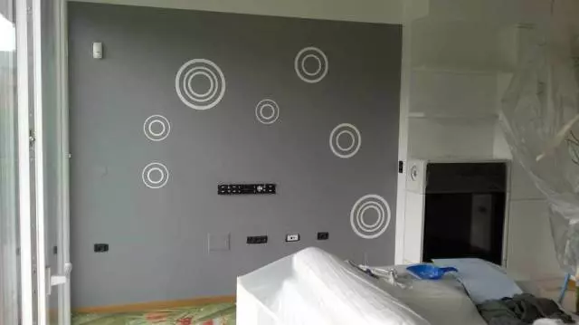 Ugoden slikopleskar Ljubljana