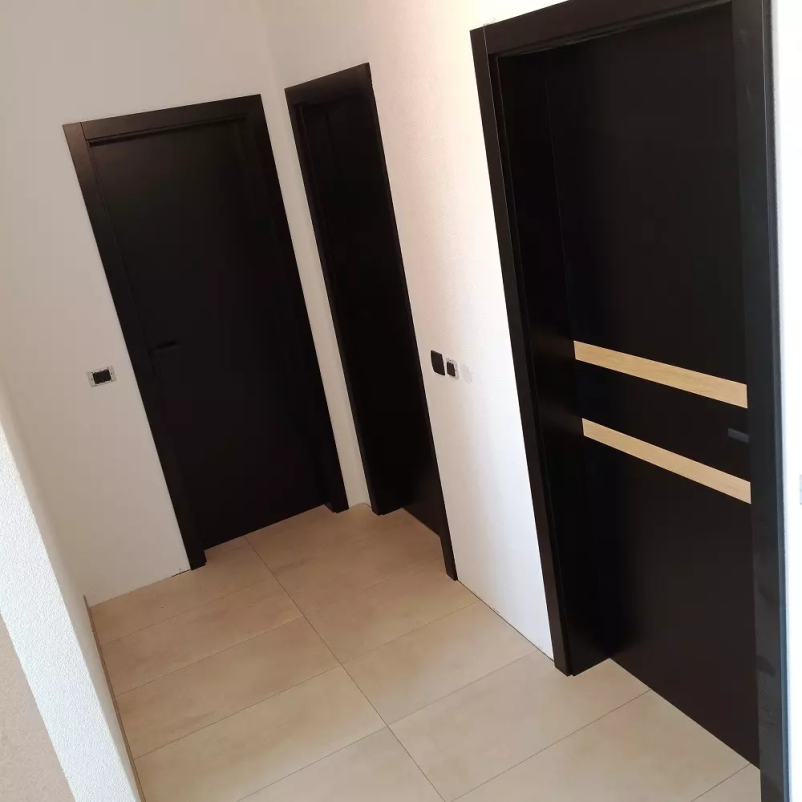 Ugodna montaža vrat Obala