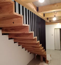 Montaža vrat in polaganje talnih oblog Obala