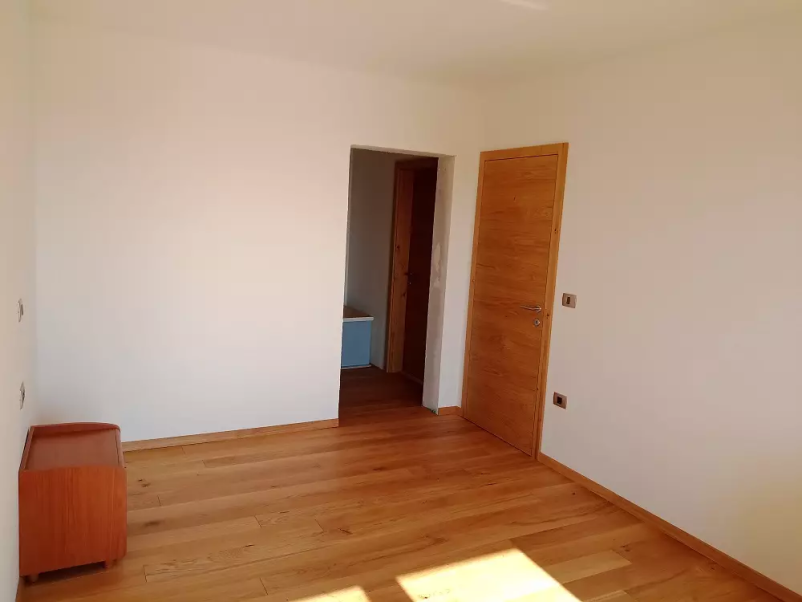 Montaža notranjih vrat Obala