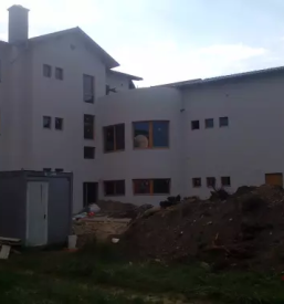 Ugodna novogradnja ljubljana z okolico