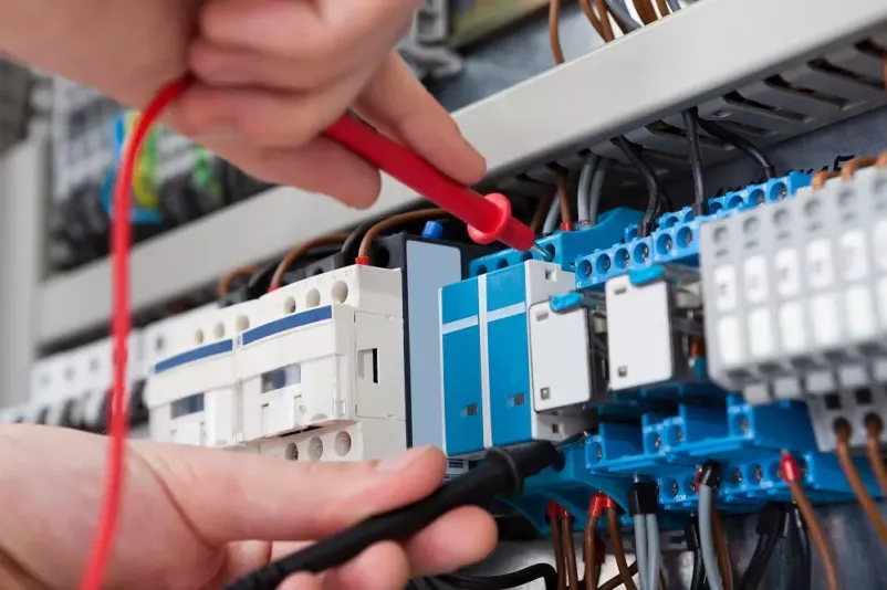 Zaupajte nam ugodne elektroinštalacije v Škofji Loki