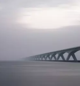 Ugodne nizke in visoke gradnje zasavje