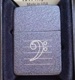 Ugodno lasersko graviranje nekovin Ljubljana