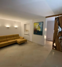 Unikatno masivno pohistvo po meri slovenija