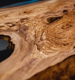 Unikatno masivno pohistvo po meri slovenija