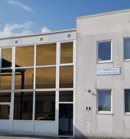 kvalitetni vibracijski dodajalniki slovenija