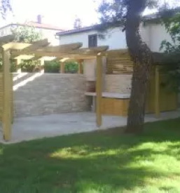 Vikend hise in vrtne hise savinjska