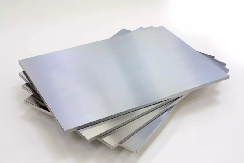 Werkzeug- und Bearbeitungsplatten Slowenien 