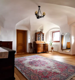 Affordable free room bled